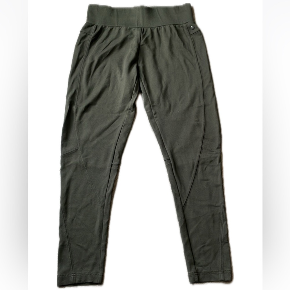 Sandwich_ Great quality active  leggings in a army green